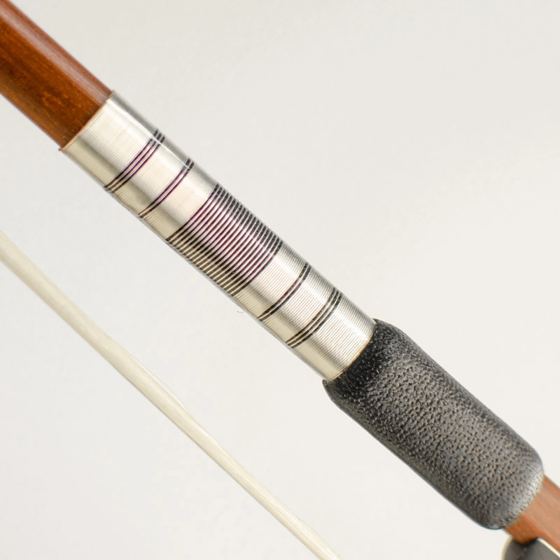 Arco Violino Antoni Marsale Brazilwood 900A París Níquel 3/4
