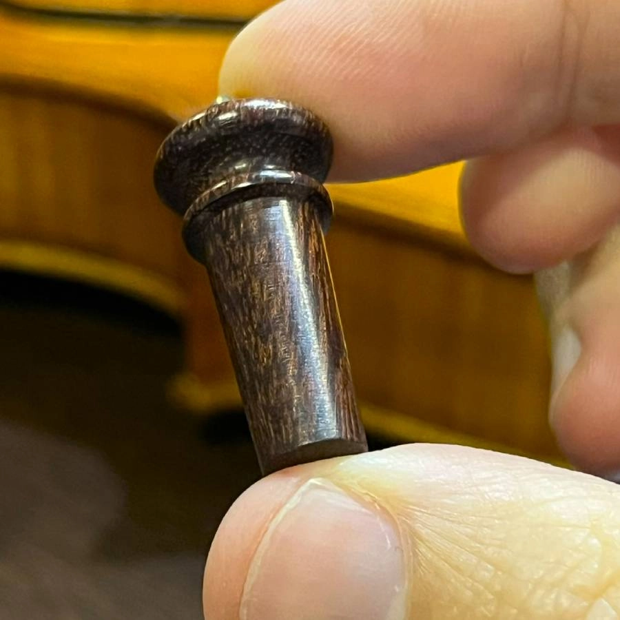 Botão Violino Tamarindo Hill Gold Antoni Marsale kit com 10