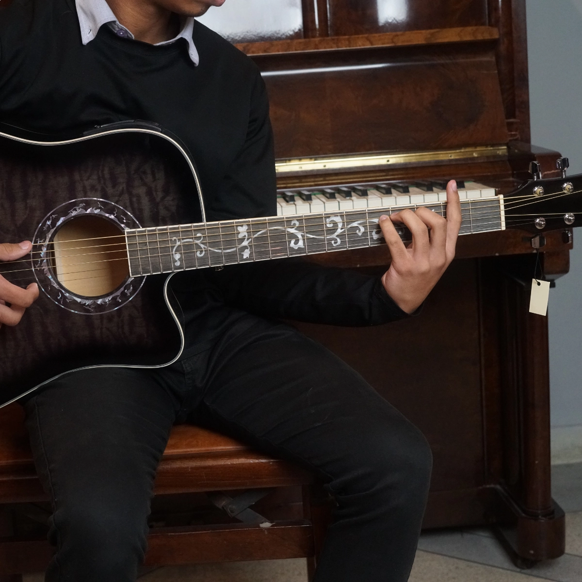 Violão Folk Eletroacústico Bottechia Aço MF150CE Preto