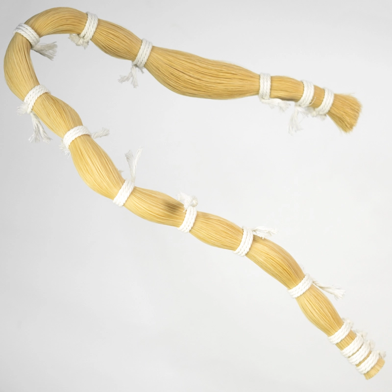 Crina Arco Mongólia Branca em Feixe 250g 83cm