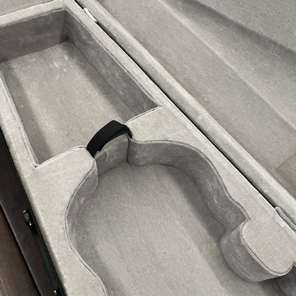 Estojo Case Viola Tarttan Gota Cinza 39 à 40,5cm - Usado U117