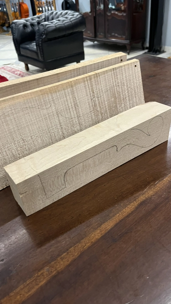 Kit Madeira Construção Violino 2022 C04 - Fundo Bipartido
