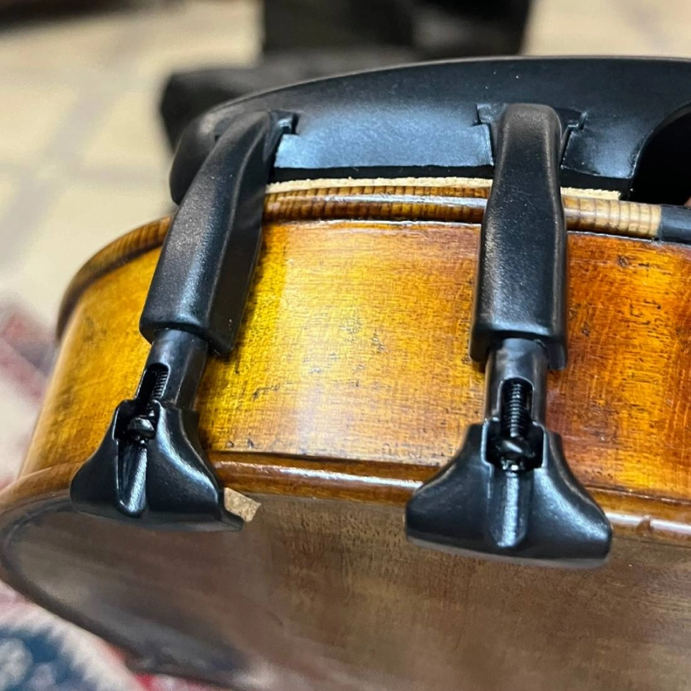 Queixeira Violino Tarttan Synthetic Ultra Lateral 4/4 |