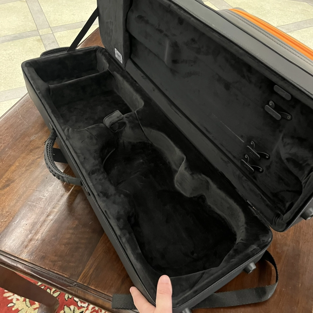 Estojo Case Violino Bam Peak Performance Seminovo U150