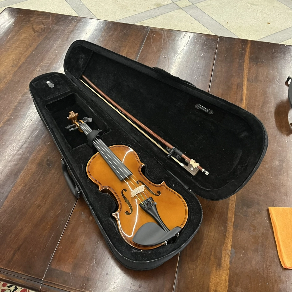 Violino Erudithus Série YV100 Estudante 1/4 - Usado U134