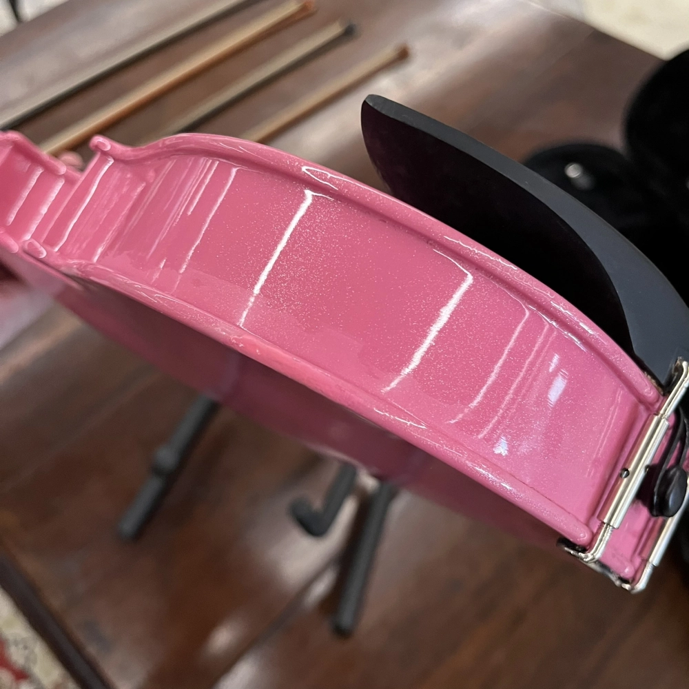 Violino Tarttan Série 100 Rosa 4/4 - Avaria U135