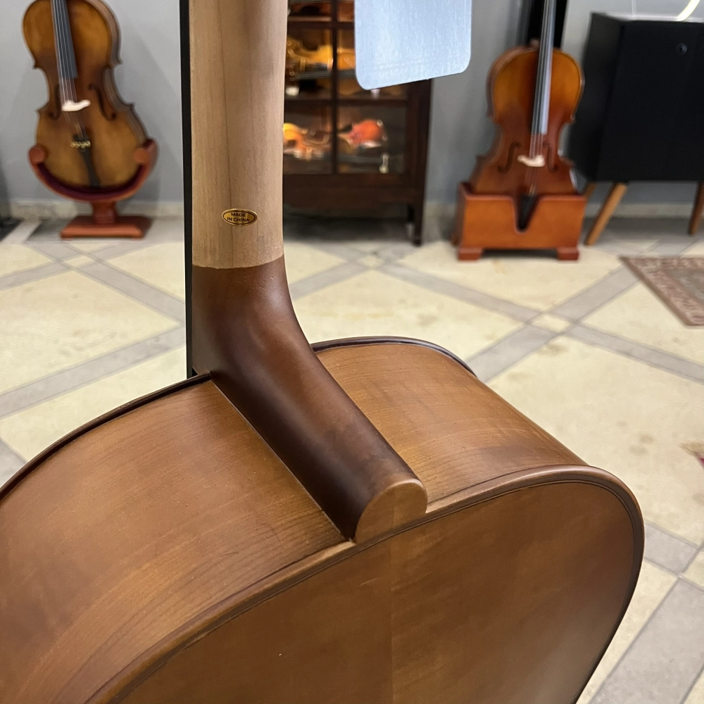 Violoncelo Eagle Master Série CE300 4/4