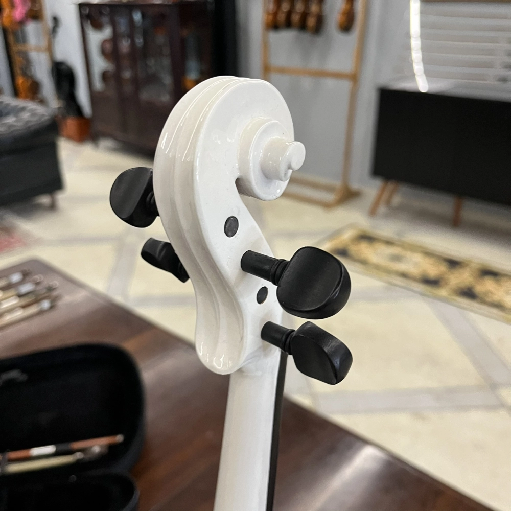 Violino Tarttan Série 100 Branco 4/4 - Usado U138