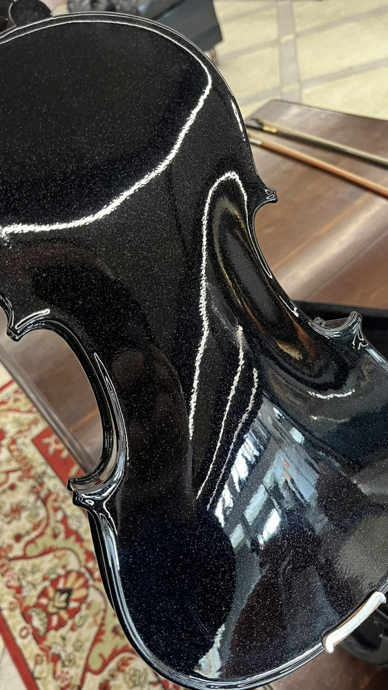 Violino Tarttan Série 100 Preto Brilho 4/4 - Avaria U122