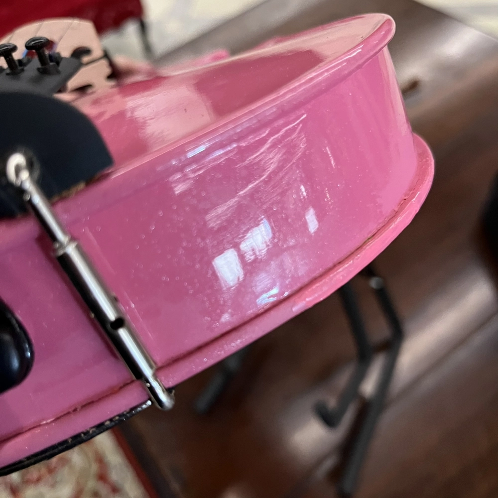 Violino Tarttan Série 100 Rosa 4/4 - Avaria U135