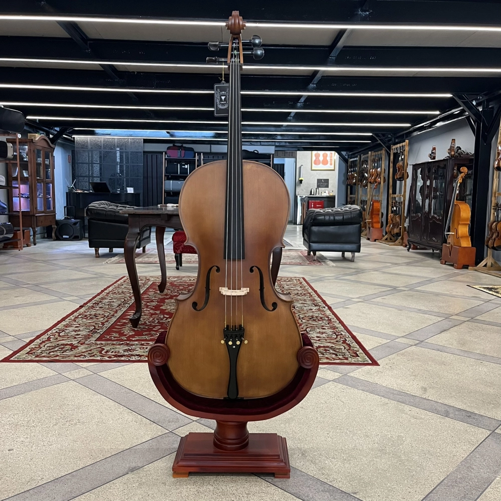 Violoncelo Eagle Master Série CE300 4/4 Violoncelo Eagle Master Série CE300 4/4